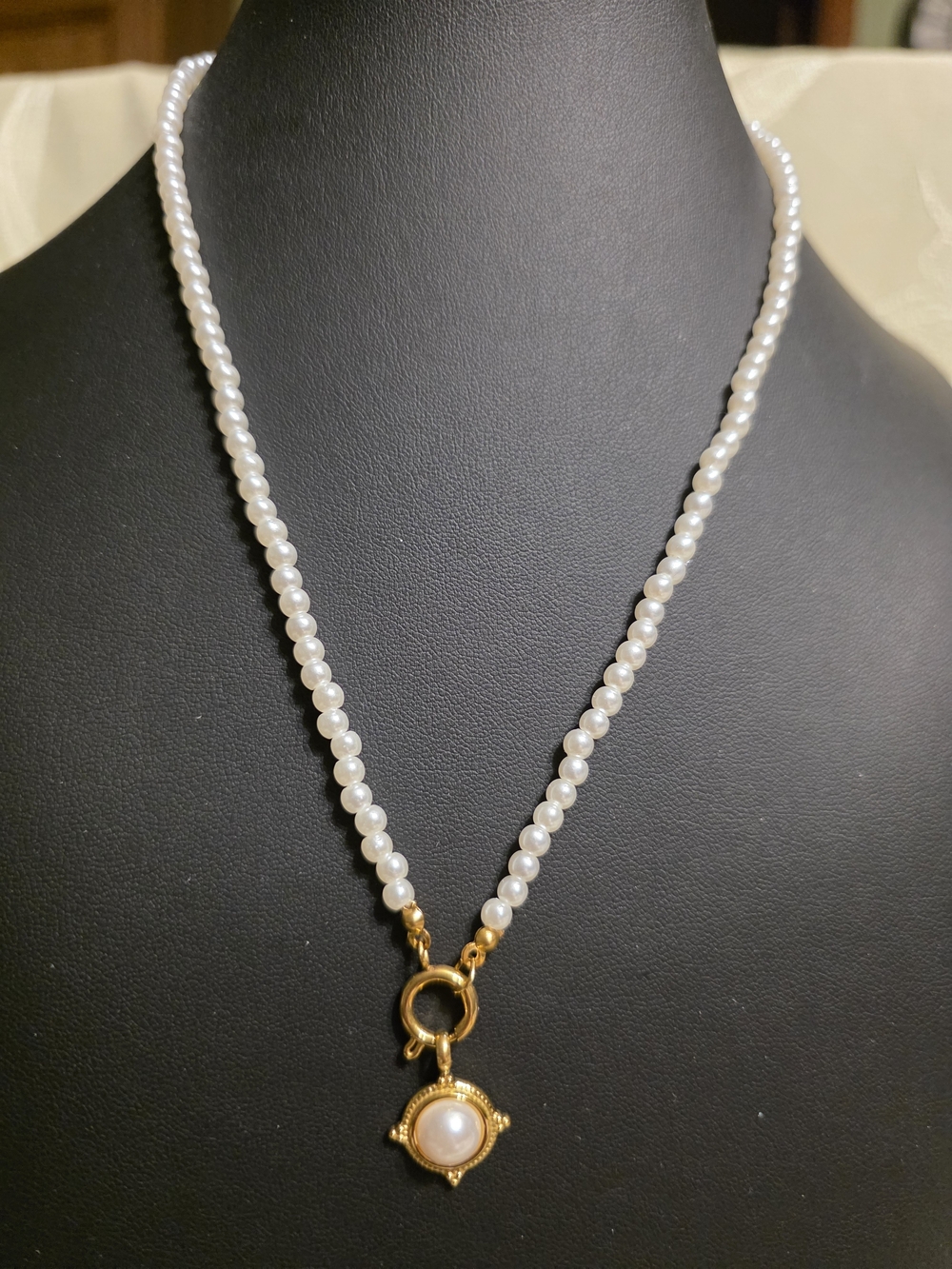 #848 Faux Pearl Bead Necklace with Gold Pendant - Women Jewelry